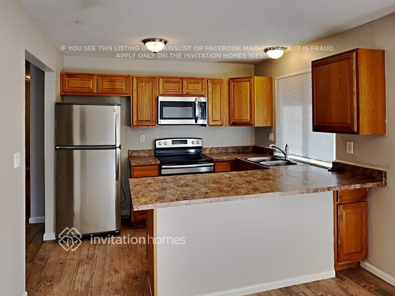 Building Photo - 11243 Clermont Ct