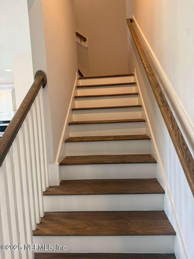 Building Photo - 101 Ness Cir