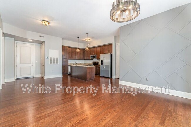 Building Photo - 4625 Piedmont Row Dr