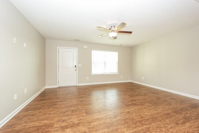 Building Photo - 639 Big Hurricane Dr