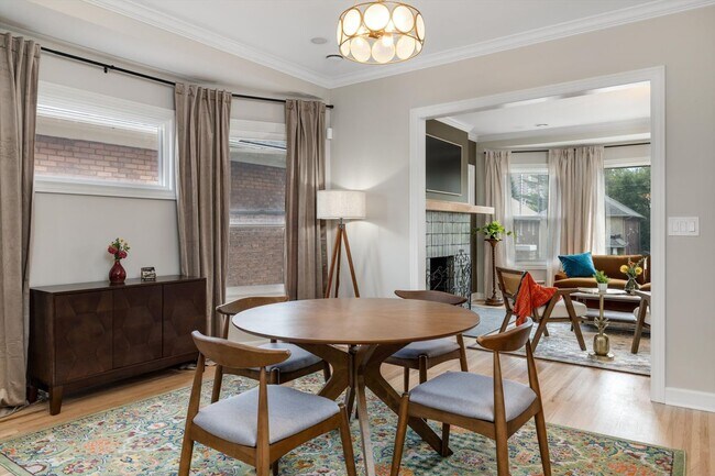 Building Photo - 1458 Virginia Park St