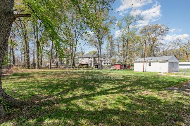 Building Photo - 7800 Schelhorn Rd