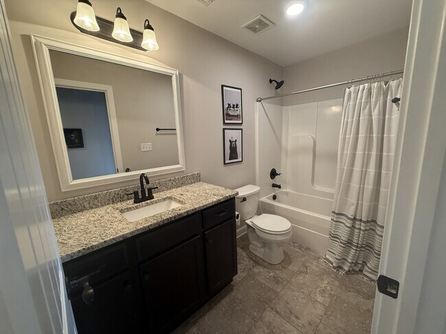 Building Photo - 1017 Quiver Ln