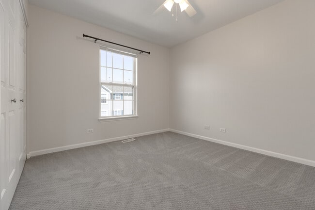 Building Photo - 532 Declaration Ln