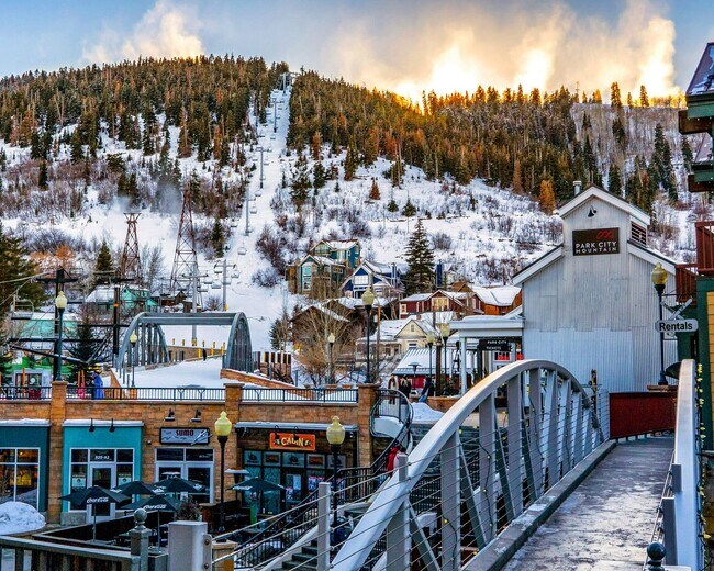 Building Photo - Park City Condo Near Kimball Junction