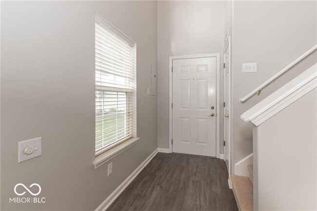 Building Photo - 9361 Eden Woods Ct