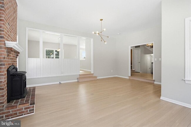 Building Photo - 13835 Burntwoods Rd