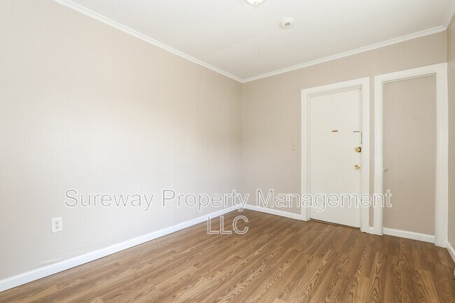 Building Photo - 93 N Broadway