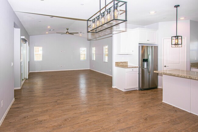Building Photo - 67468 Rio Largo Rd