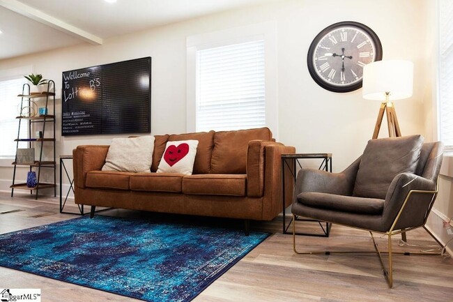 Building Photo - 4 Lindberg Ave