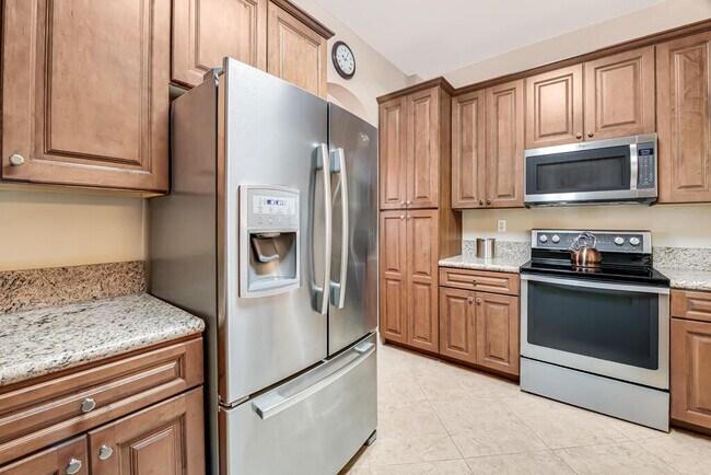 Building Photo - 9786 Midship Way