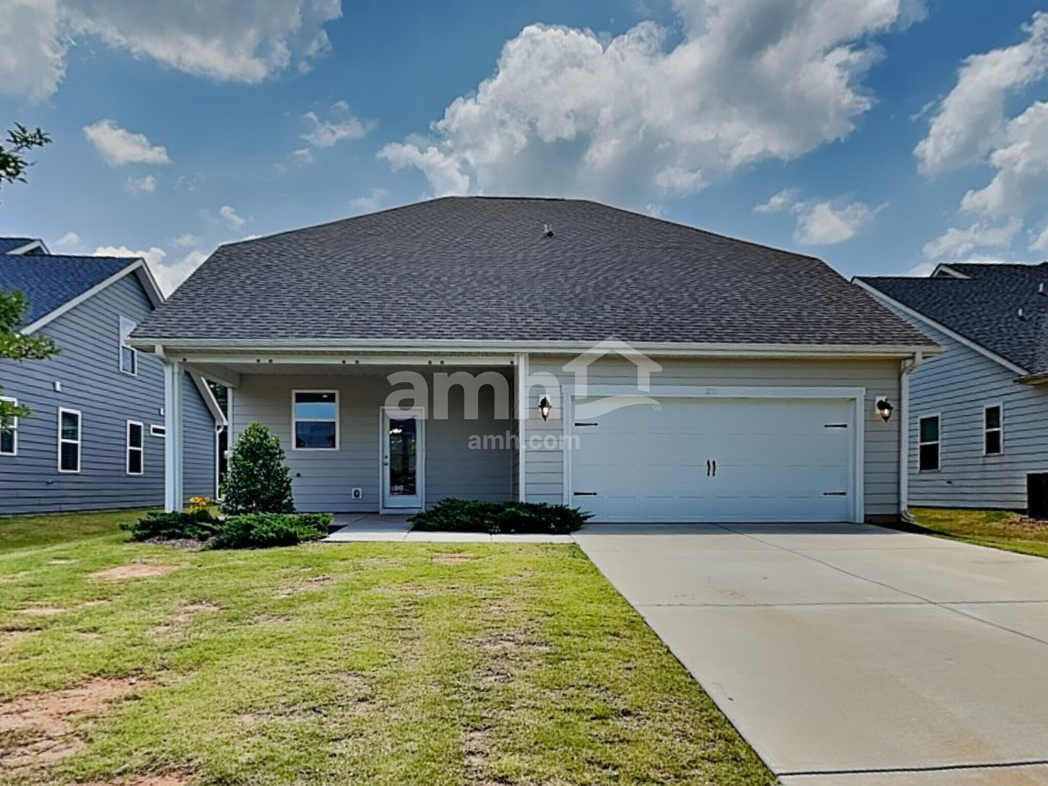 Building Photo - 211 Stowe Rd