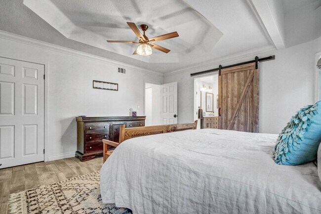 Building Photo - 14501 Wesfall Rd., Tustin CA 92780 5 BR, 3...
