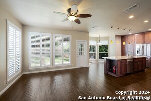 Building Photo - 1410 Canyon Brook