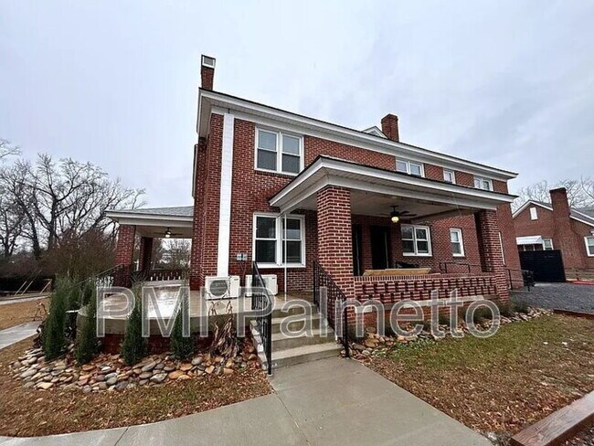 Building Photo - 502 1/2 State Street