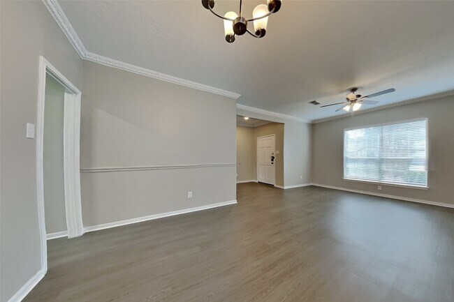 Building Photo - 12618 Duchess Ln