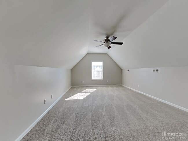 Building Photo - 2939 Hearthside Dr