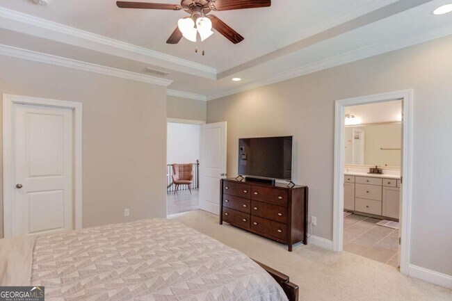 Building Photo - 1450 Edgebrook Ct NE