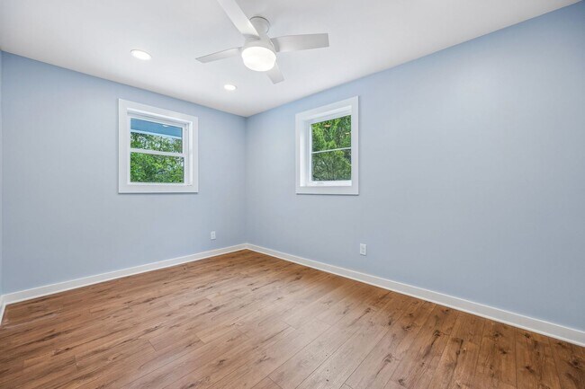 Building Photo - Newly Remodeled Beachside Home – Walk to the Ocean