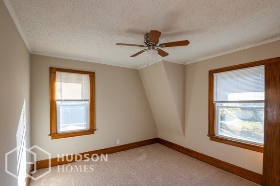 Building Photo - AVAILABLE NOW! - 340 W MAPLE STREET, DESHL...