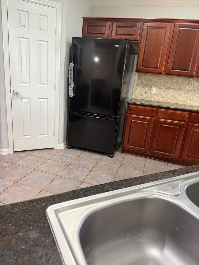 Building Photo - 21611 Mt Elbrus Way