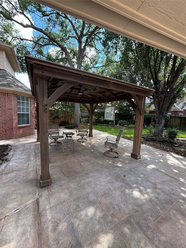 Building Photo - 13135 Rosewood Glen Dr