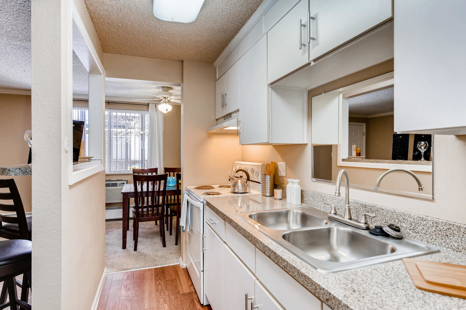 Carlisle on the Park | Denver, Co. Apartments - Carlisle on the Park Apartments