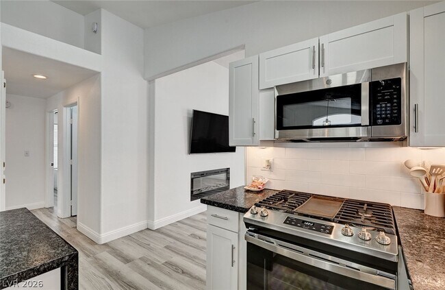 Building Photo - 8127 Chambersberg St