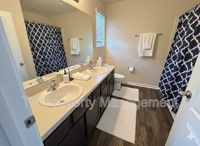 Building Photo - 15668 Palfrey Chase Dr