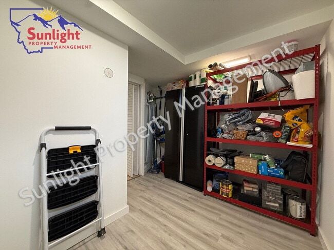 Building Photo - 15 Applewood Dr