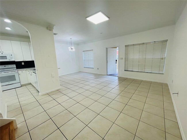Building Photo - 3503 Merrick Ln