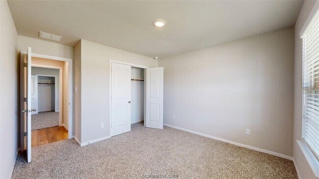 Building Photo - 5344 Samuel Run