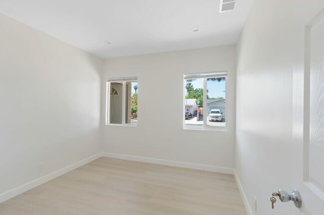 Building Photo - 7914 Etiwanda Ave