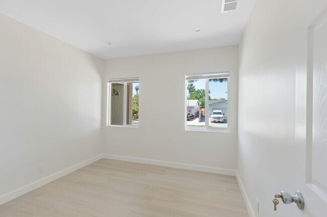 Building Photo - Newly Remodeled 3BD Home Near CSUN with Private Yard