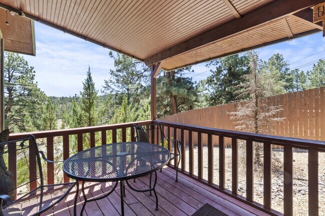 Building Photo - 307 Heath Dr