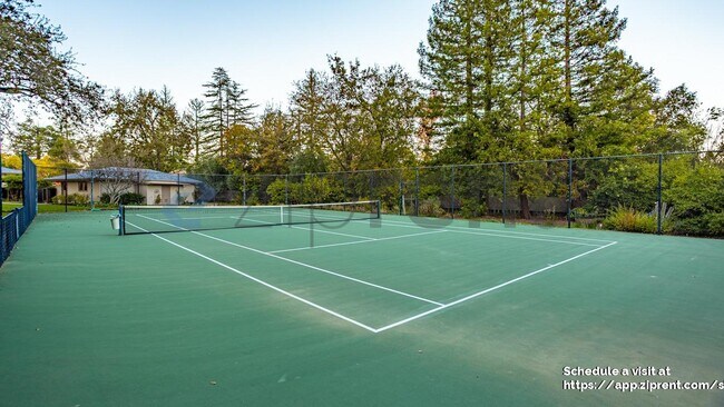 Building Photo - 16000 Greenwood Rd