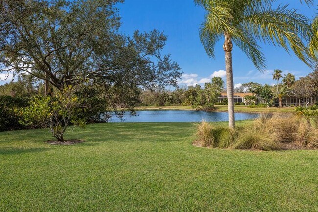 Building Photo - 9405 Boxthorn Pl