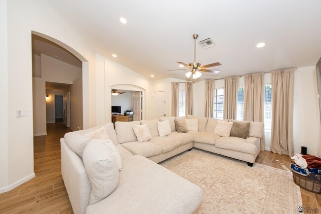 Building Photo - 3484 W 14th St