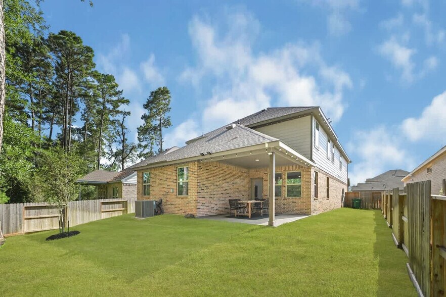 Building Photo - 202 Brecon Buff Dr