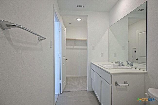 Building Photo - 5014 Winecup Cv