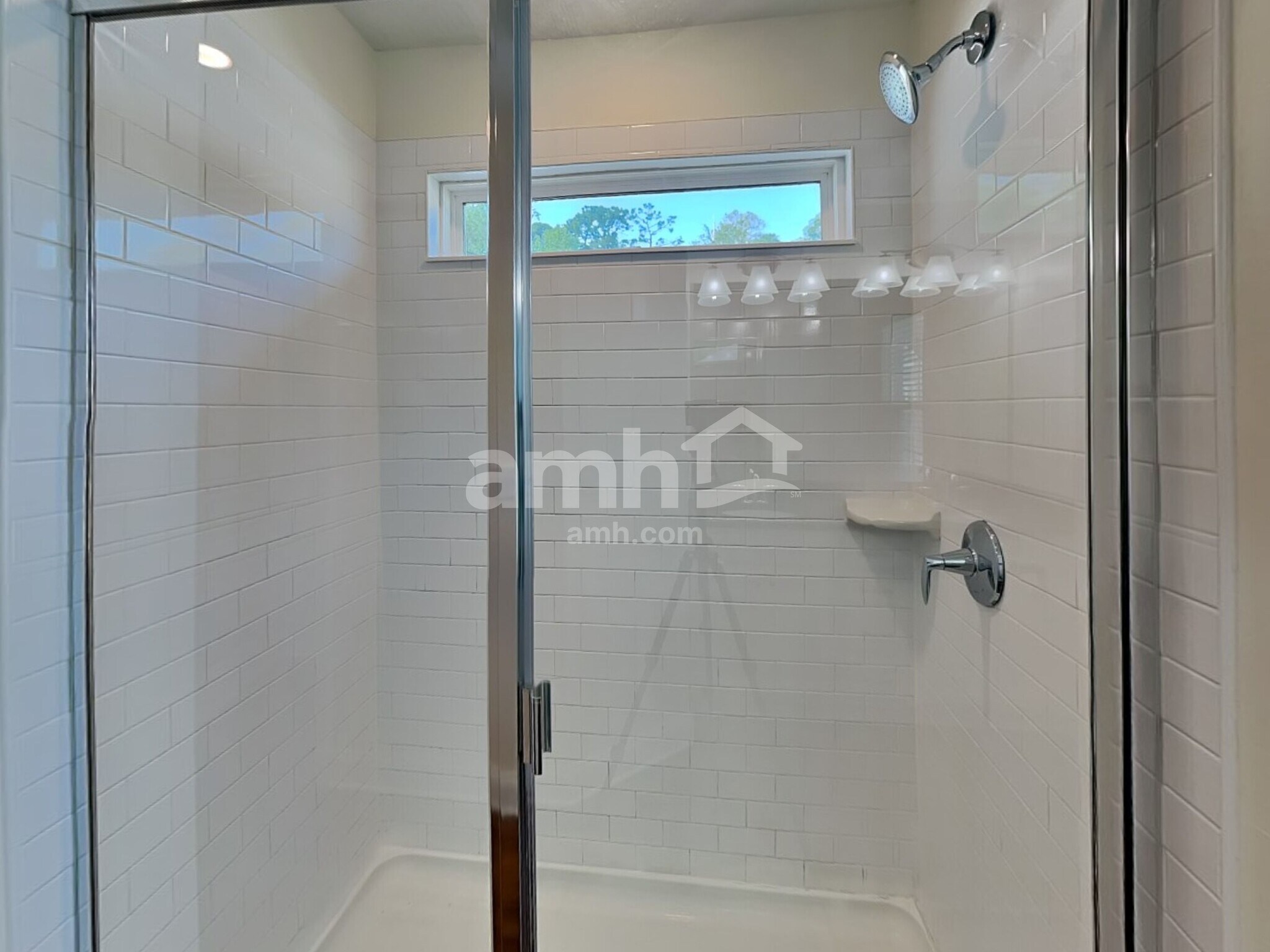 Building Photo - 3154 Creek Village Ln