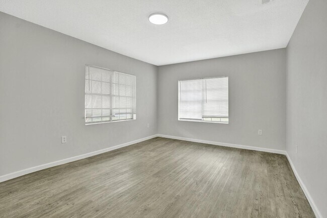 Building Photo - 5201 Mulga Ave