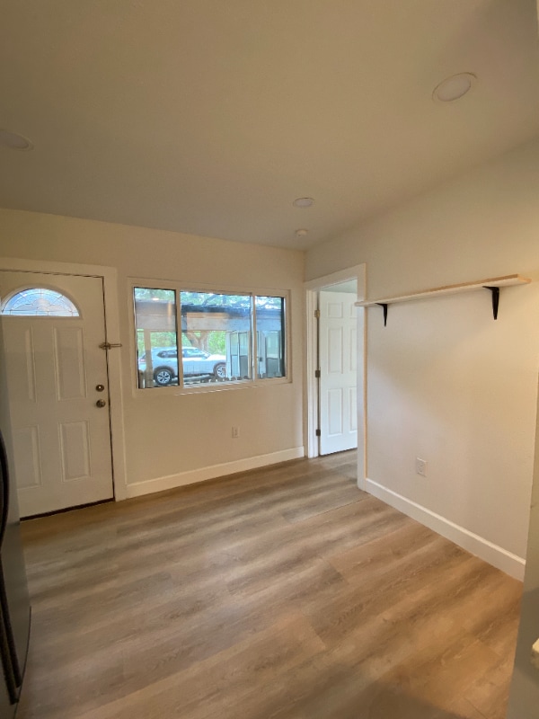 Building Photo - 201 Harmons Way