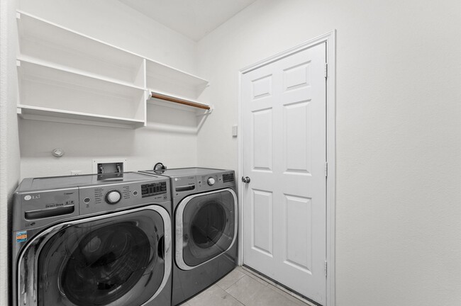Building Photo - 21231 Rush Hollow Ct