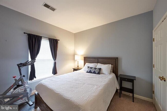 Building Photo - 2105 Northridge Way