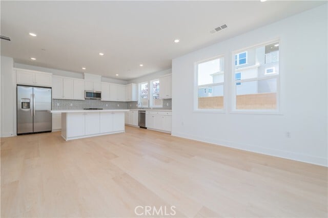 Building Photo - 446 Lobata