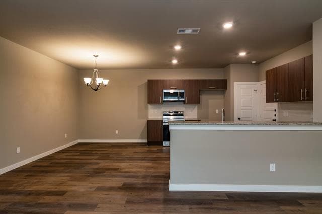 Building Photo - 636 Harvest Moon Dr