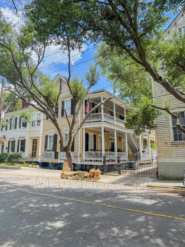 Building Photo - 123 Wentworth St