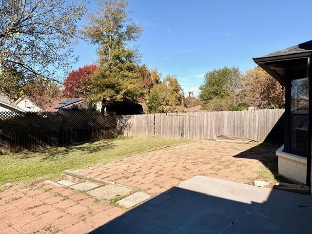 Building Photo - 3812 Lynbrook Ln