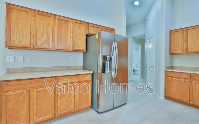 Building Photo - 1593 E Wildhorse Pl